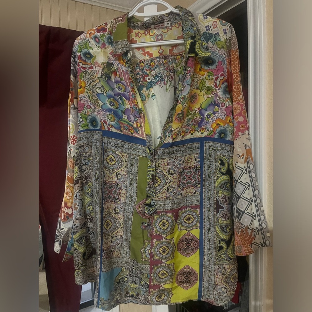 Johnny Was blouse size M. Excellent condition.
